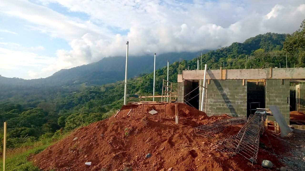 Block walls & beams going up